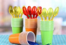 Європарламент схвалив закон про заборону пластикового посуду