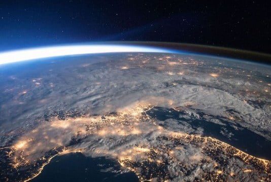 Магнітний полюс Землі почав рухатись швидше: яка причина