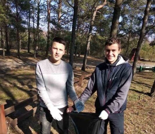 «Чистий ліс-2019»: у волинських лісах влаштували генеральне прибирання