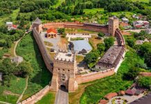 Луцький національний технічний університет пропонує інформаційну систему «Lutsk Tourist» для людей з вадами зору