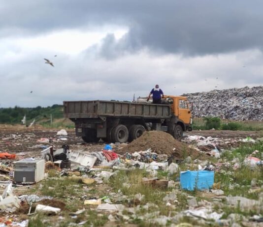 Стан луцького сміттєзвалища: як “рятуватимуть” полігон у Брищі