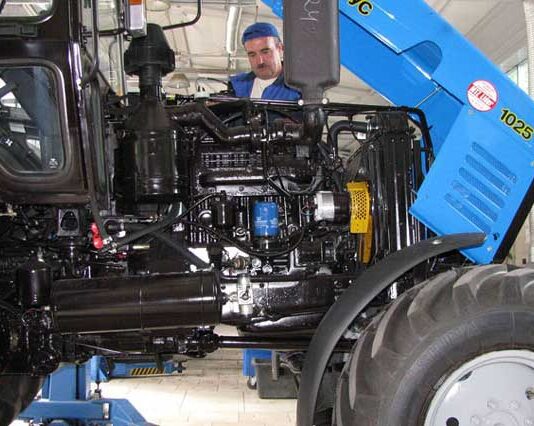 Ремонт сільськогосподарської техніки у Луцьку: де купити запчастини?