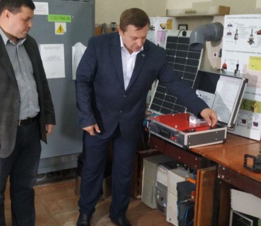 Допомога для ЗСУ: як луцький “політех” виготовляв портативні зарядні станції